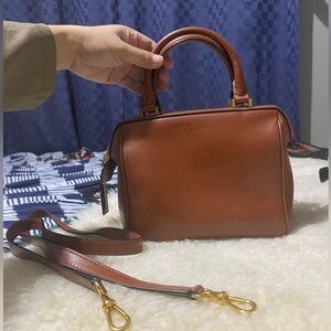 Vintage Celine Tan Leather Satchel-
Good used condition with minimal scratches